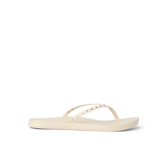 Cushion Slim Studs