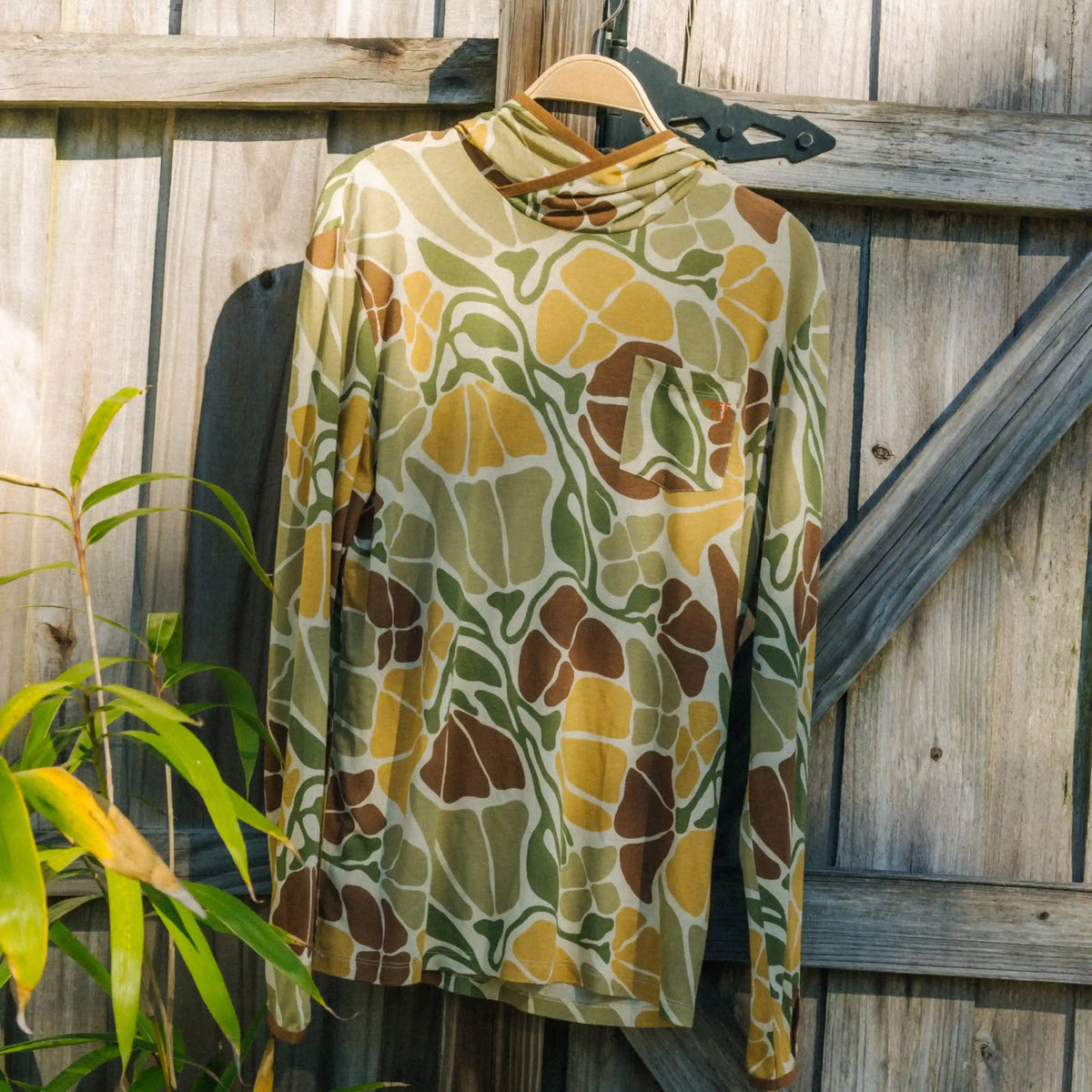 Men's Bamboo Lightweight Hoodie - Floral Camo